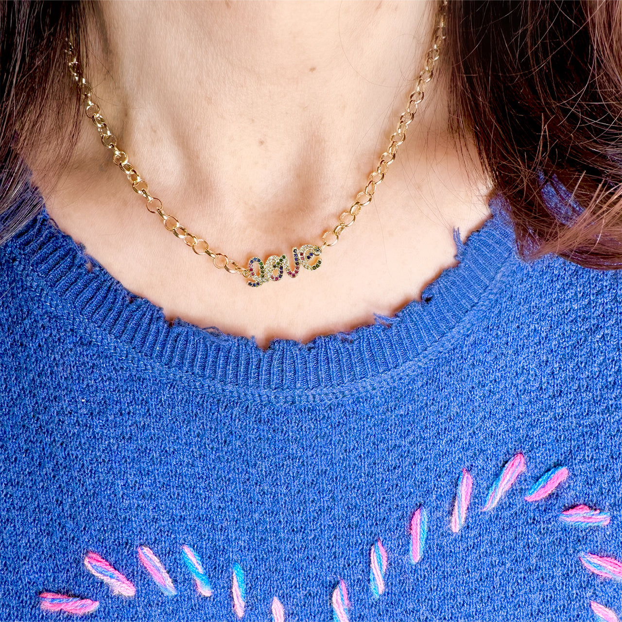 Jolie Simple Love Necklace
