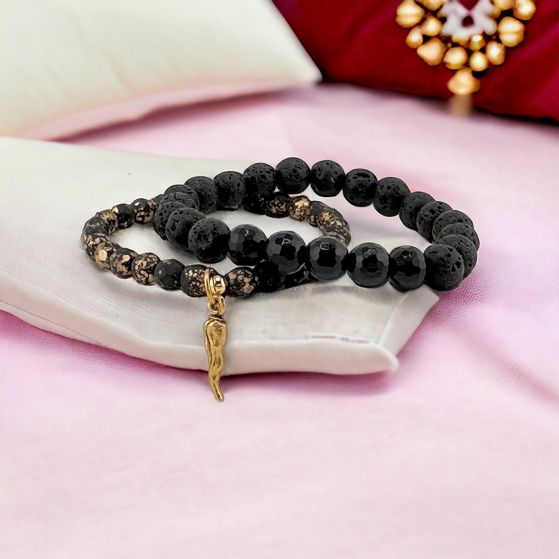 Italian horn crystal beaded bracelet black beads gold cornicello charm protection talisman