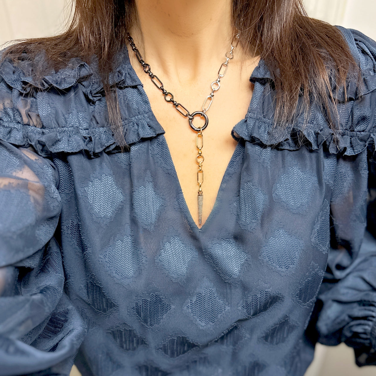 Layla Y Link ROUND CLASP Necklace